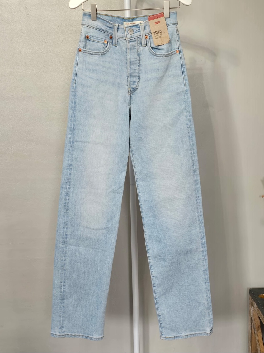 Levi’s Ribcage Straight Full Length Women’s NWT Light Blue Denim 24 x 32